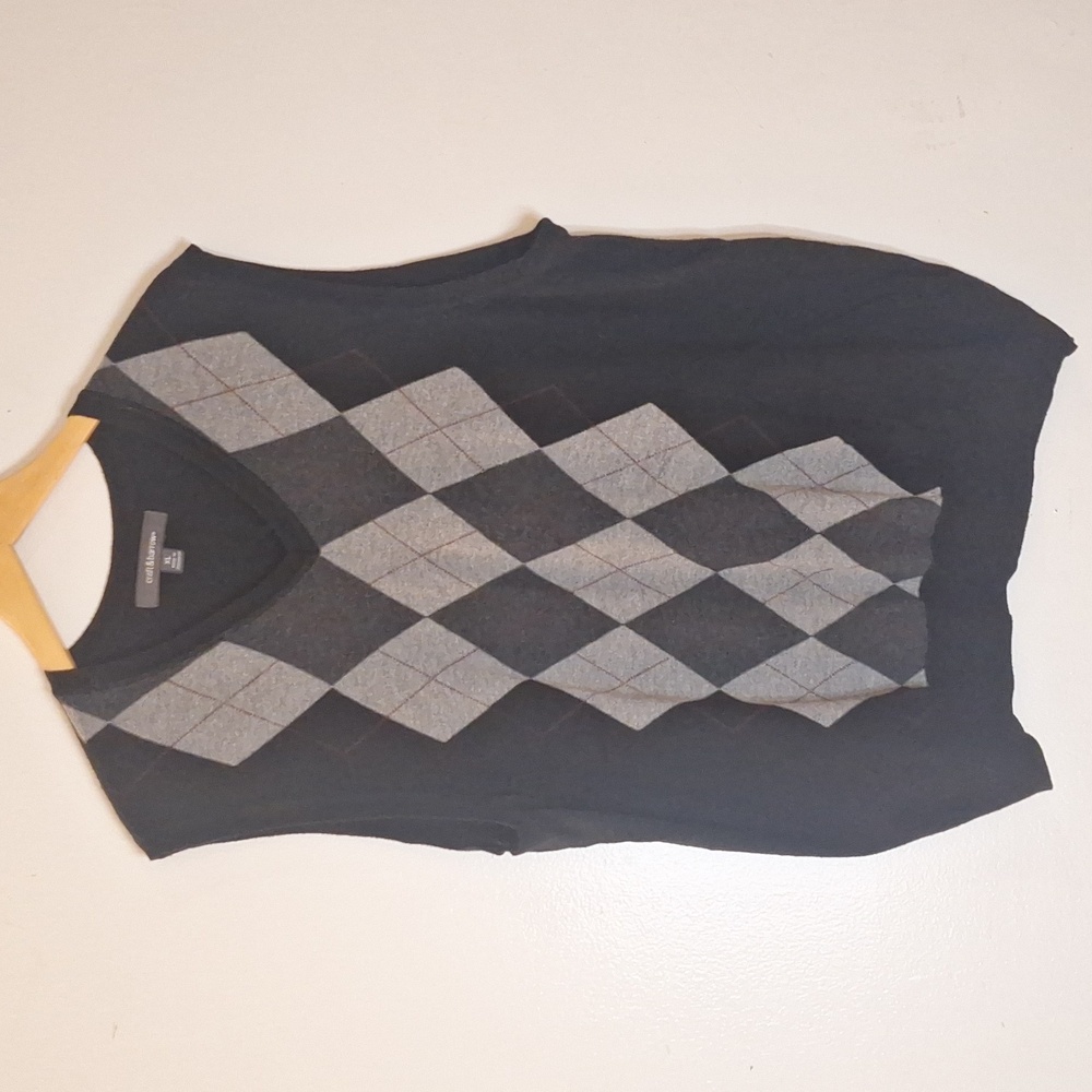 Men's Black & Gray Sweater Vest